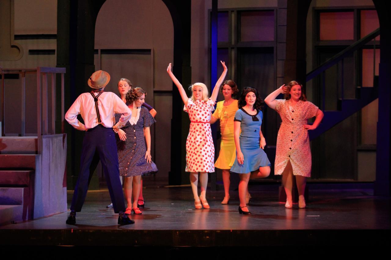 Theatre students perform 'Wonderful Town' after seven weeks of ...