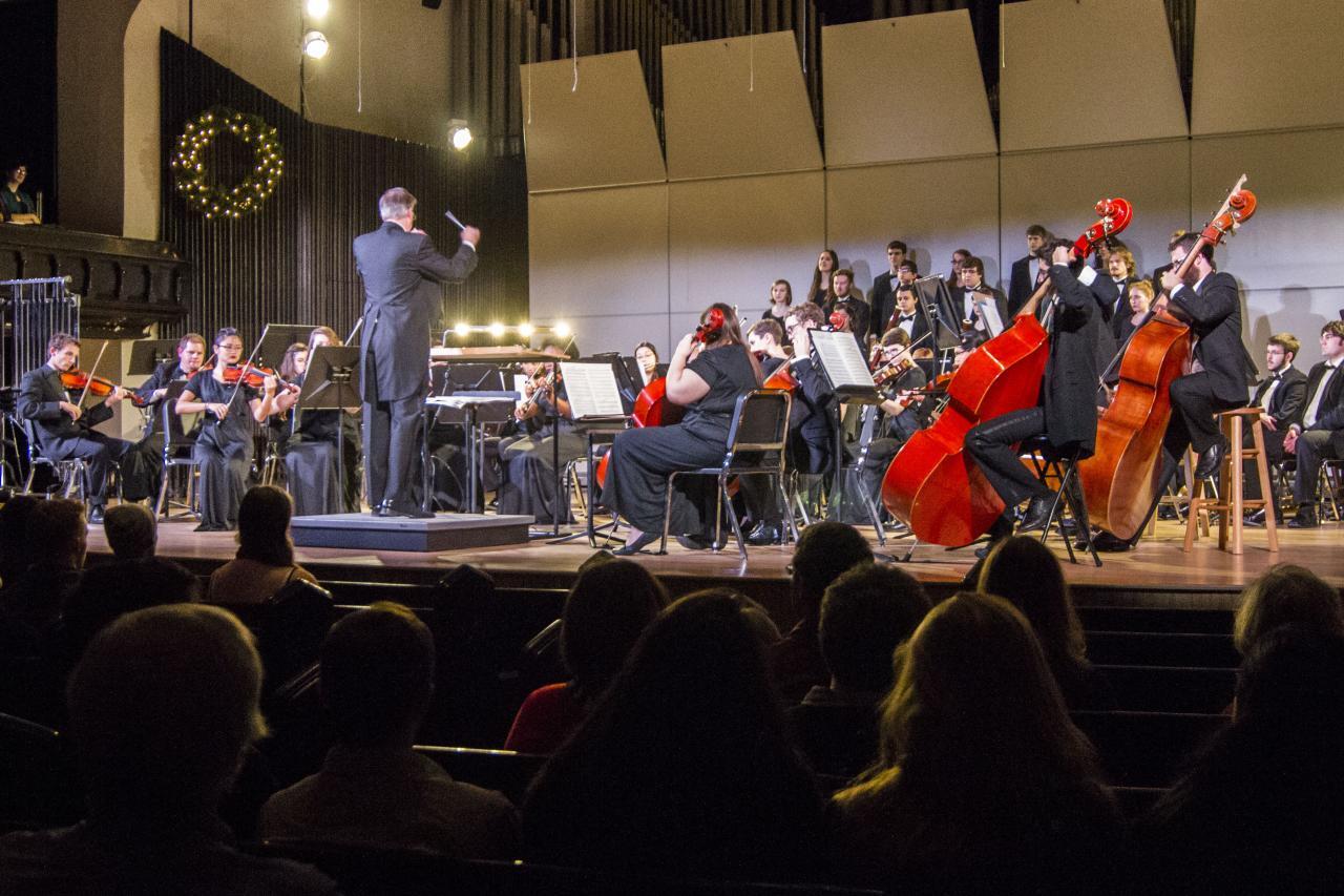 Full chorus, orchestra perform Handel’s ‘Messiah’ Dec. 3 - Cornell College
