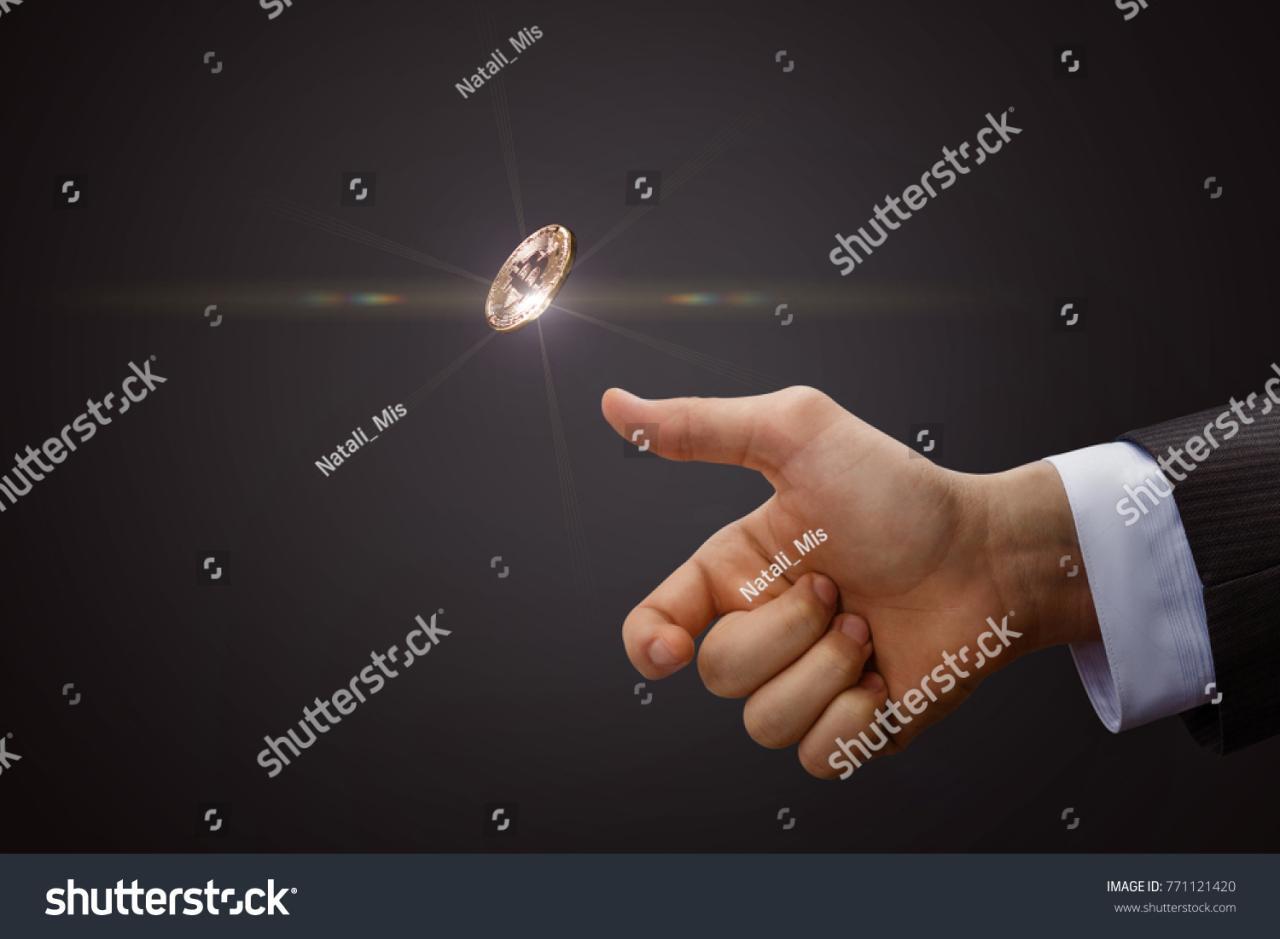 How to Make a Coin Go Through Your Hand: 12 Steps (with Pictures) How to Make a Coin Go Through Your Hand: 12 Steps (with Pictures)